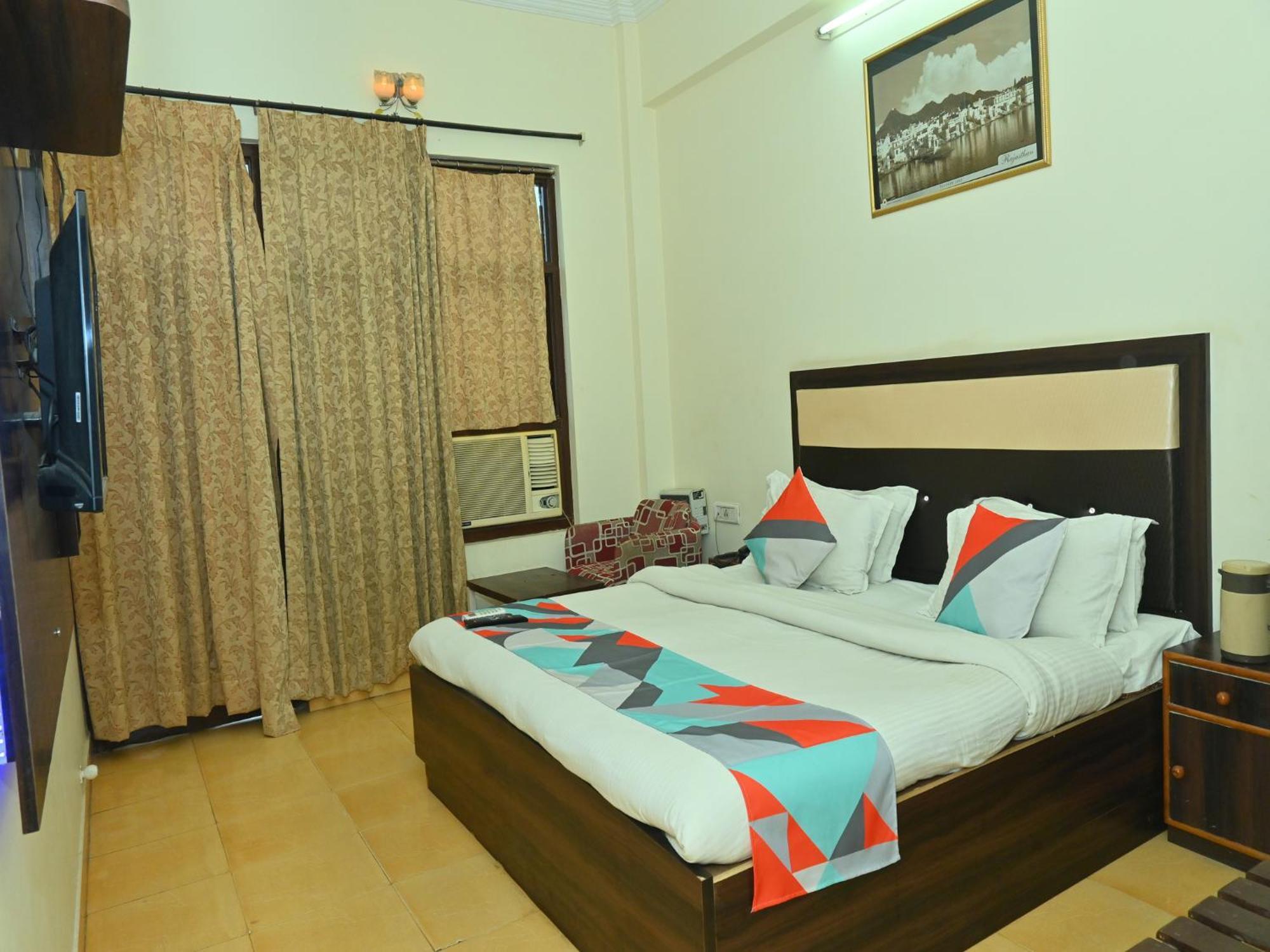 Goyal Plaza Hotel 5 Mint. Waling Distance From Pushkar Lake Bagian luar foto