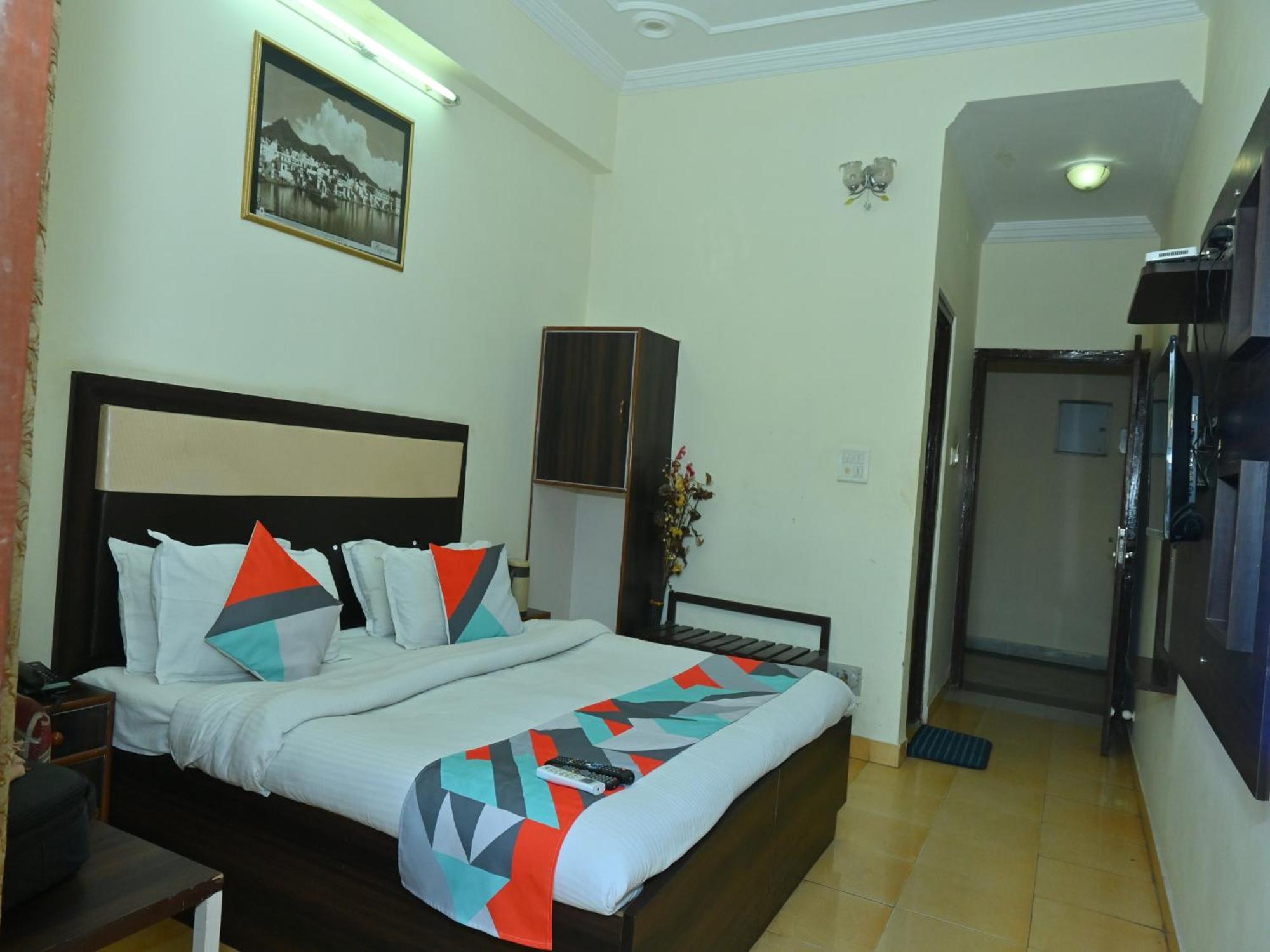 Goyal Plaza Hotel 5 Mint. Waling Distance From Pushkar Lake Bagian luar foto